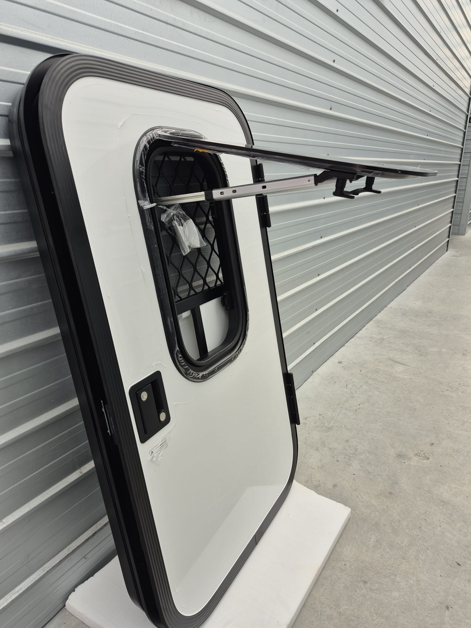 1100 x 650 Tear Drop Camper / Small RV Door / Box Trailer door