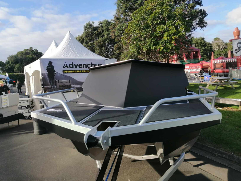 Hydrolab Marine 18ft Semi-foiling Catamaran - Foil 550.