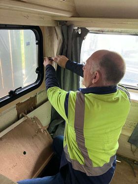 550 x 900 RV / Caravan / Van / Horse truck Windows
