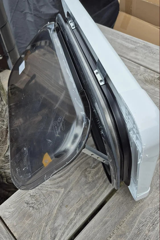 300 x 500 RV / Caravan / Van / Horse truck Windows