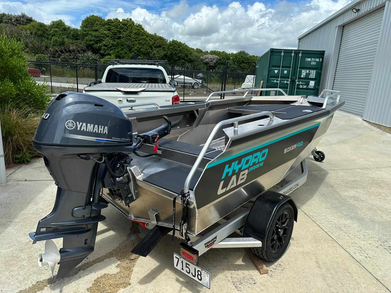 Hydrolab Marine 4.1m  Boxer, Side Console