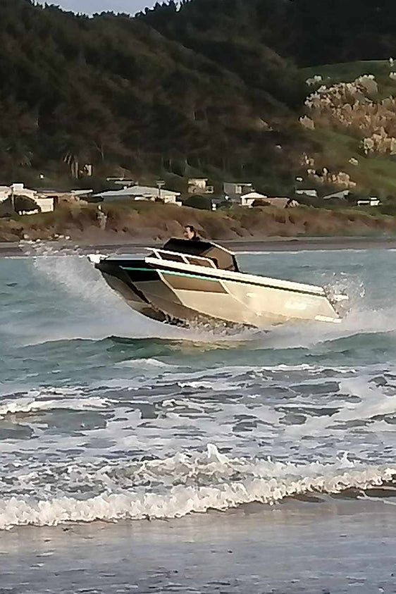Hydrolab Marine 18ft Semi-foiling Catamaran - Foil 550.