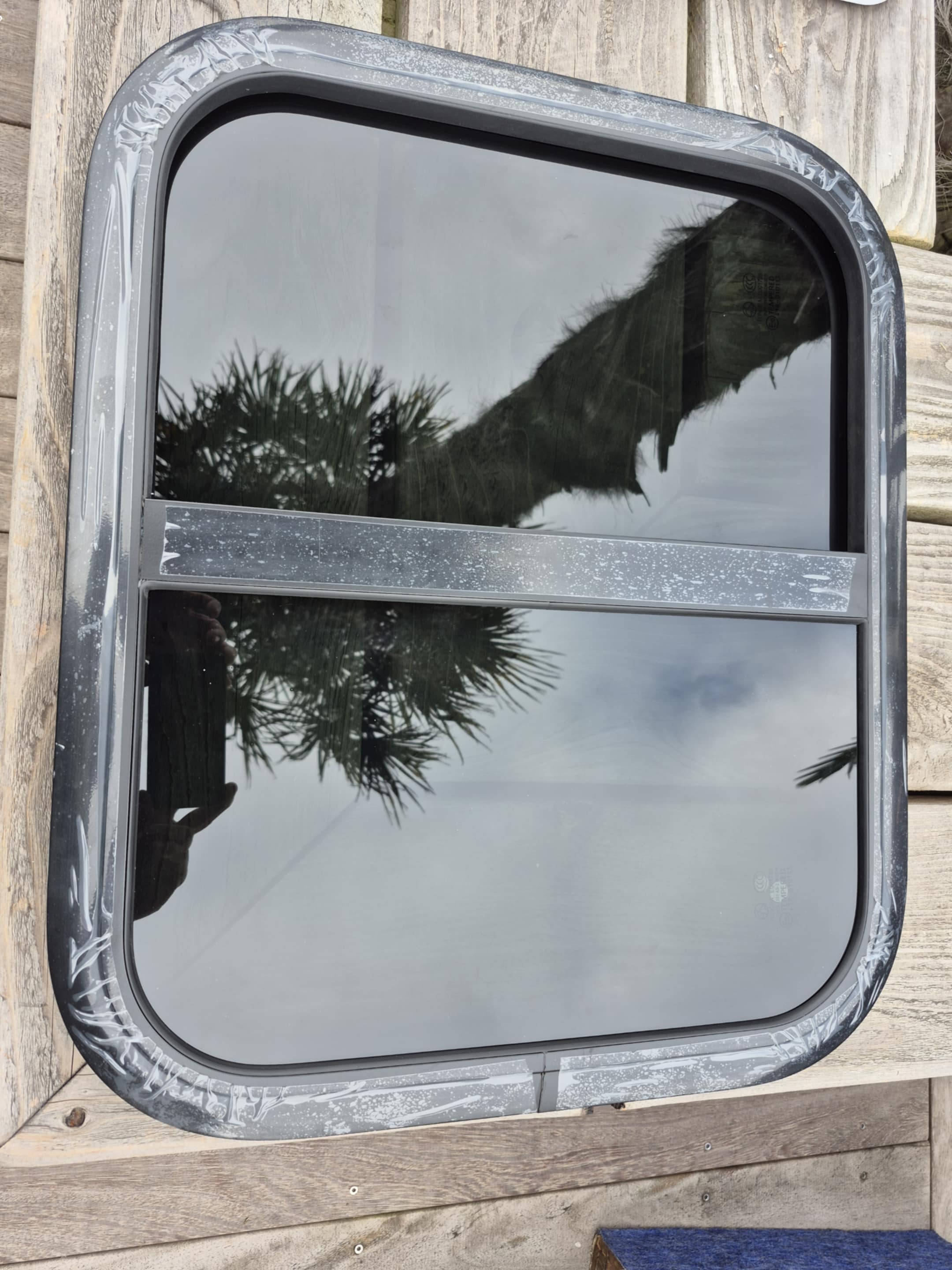 Sliding 500 x 400 Vertical lifting Tinted Glass Window