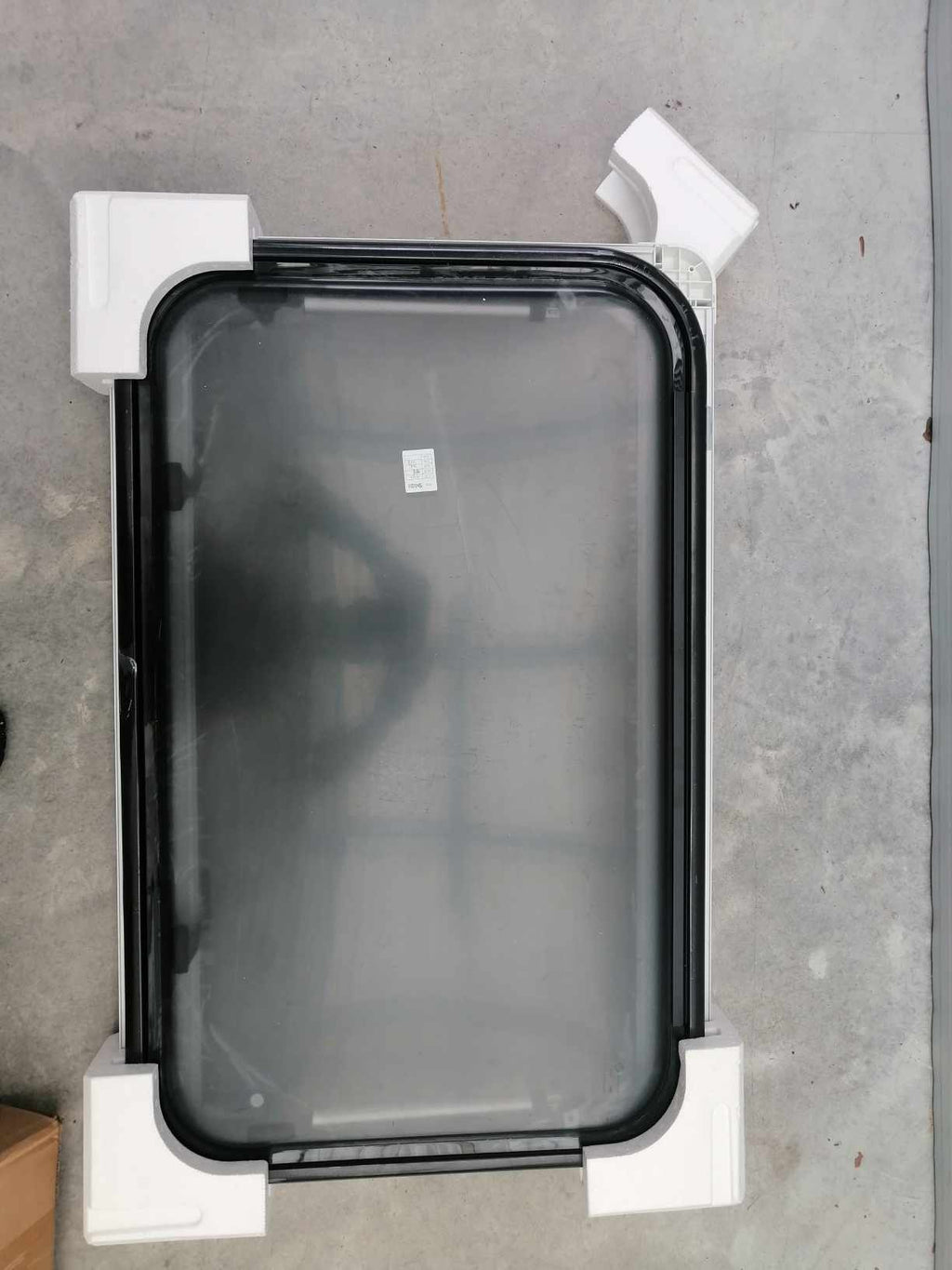 400 x 700 RV / Caravan / Van / Horse truck Windows