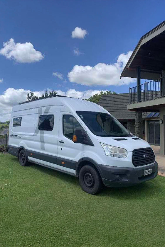 500 x 900 RV / Caravan / Van / Horse truck Windows