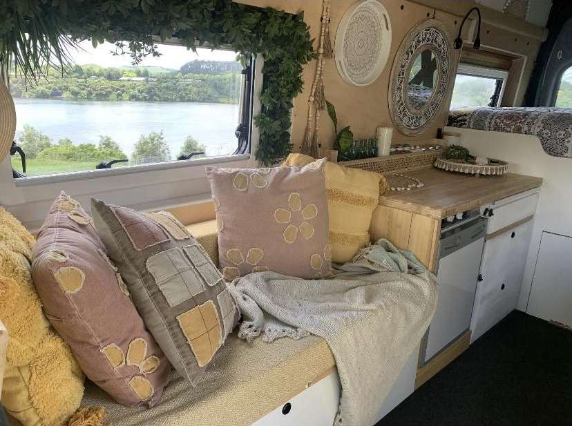 600 x 1200 RV / Caravan / Van / Horse truck Windows