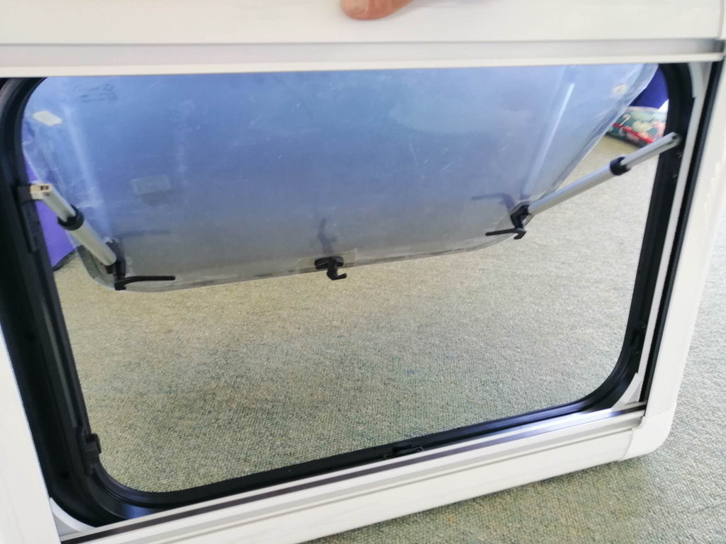 400 x 700 RV / Caravan / Van / Horse truck Windows