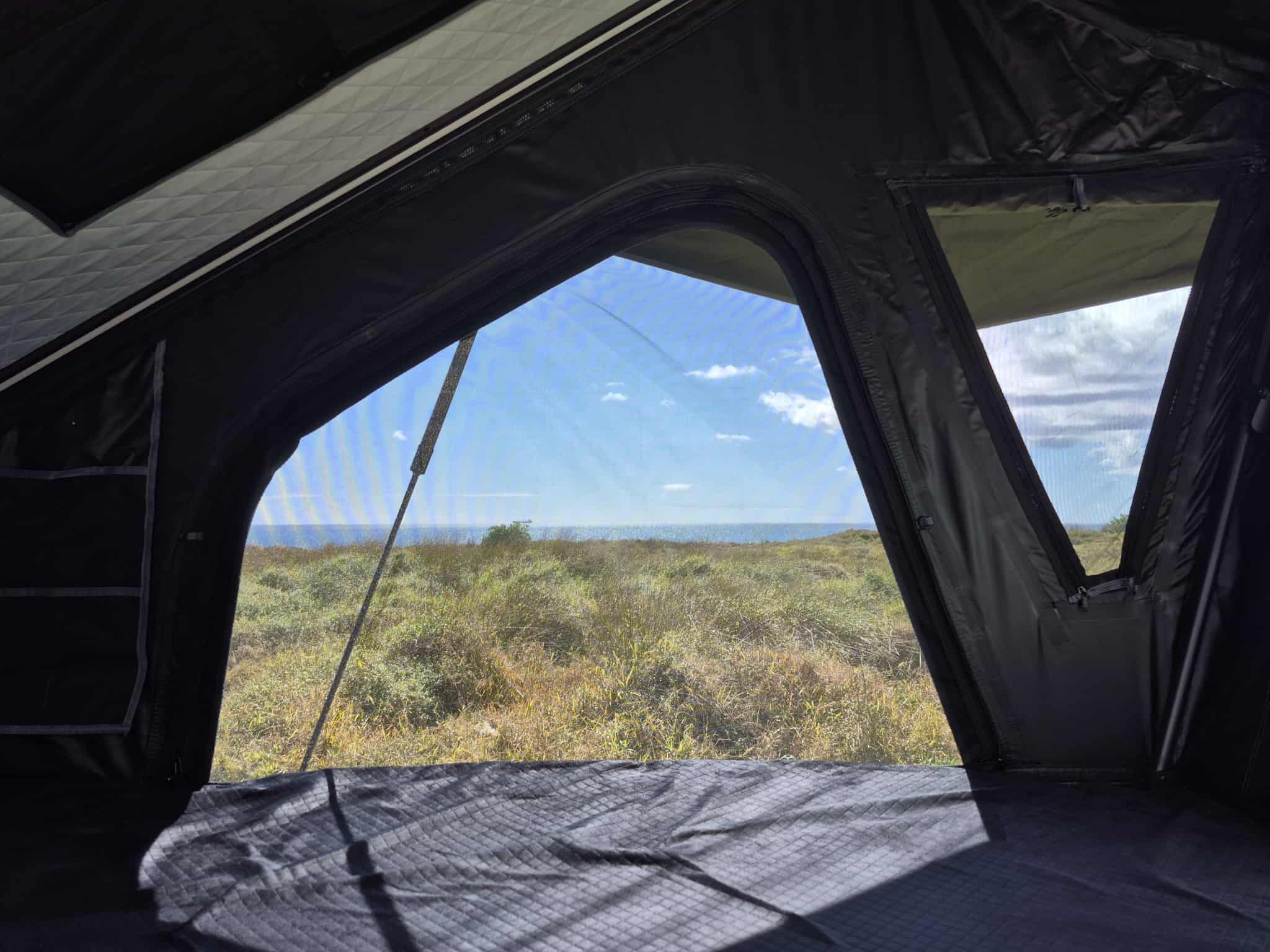 Rooftop tent - X Hinge
