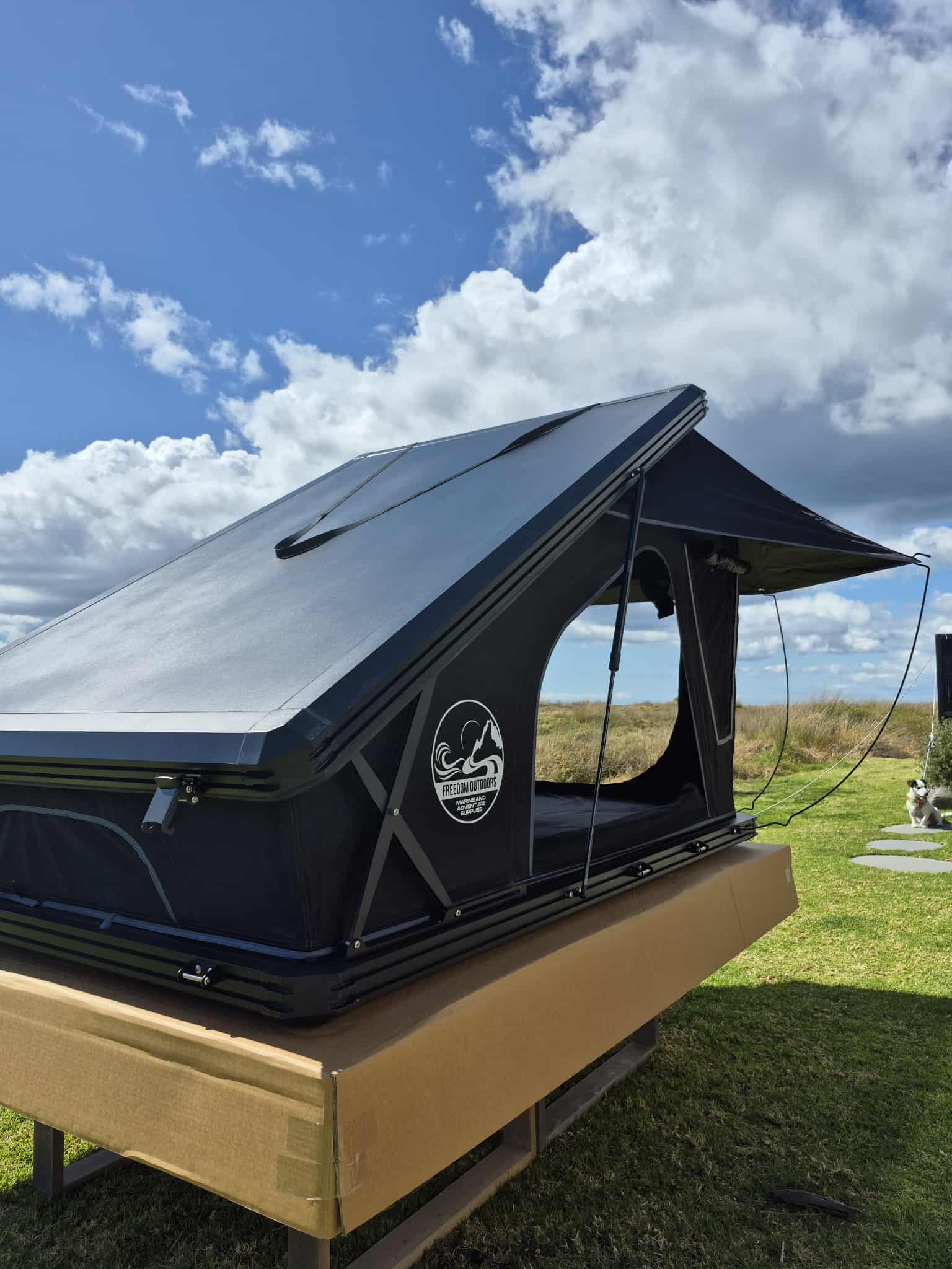 Rooftop tent - X Hinge
