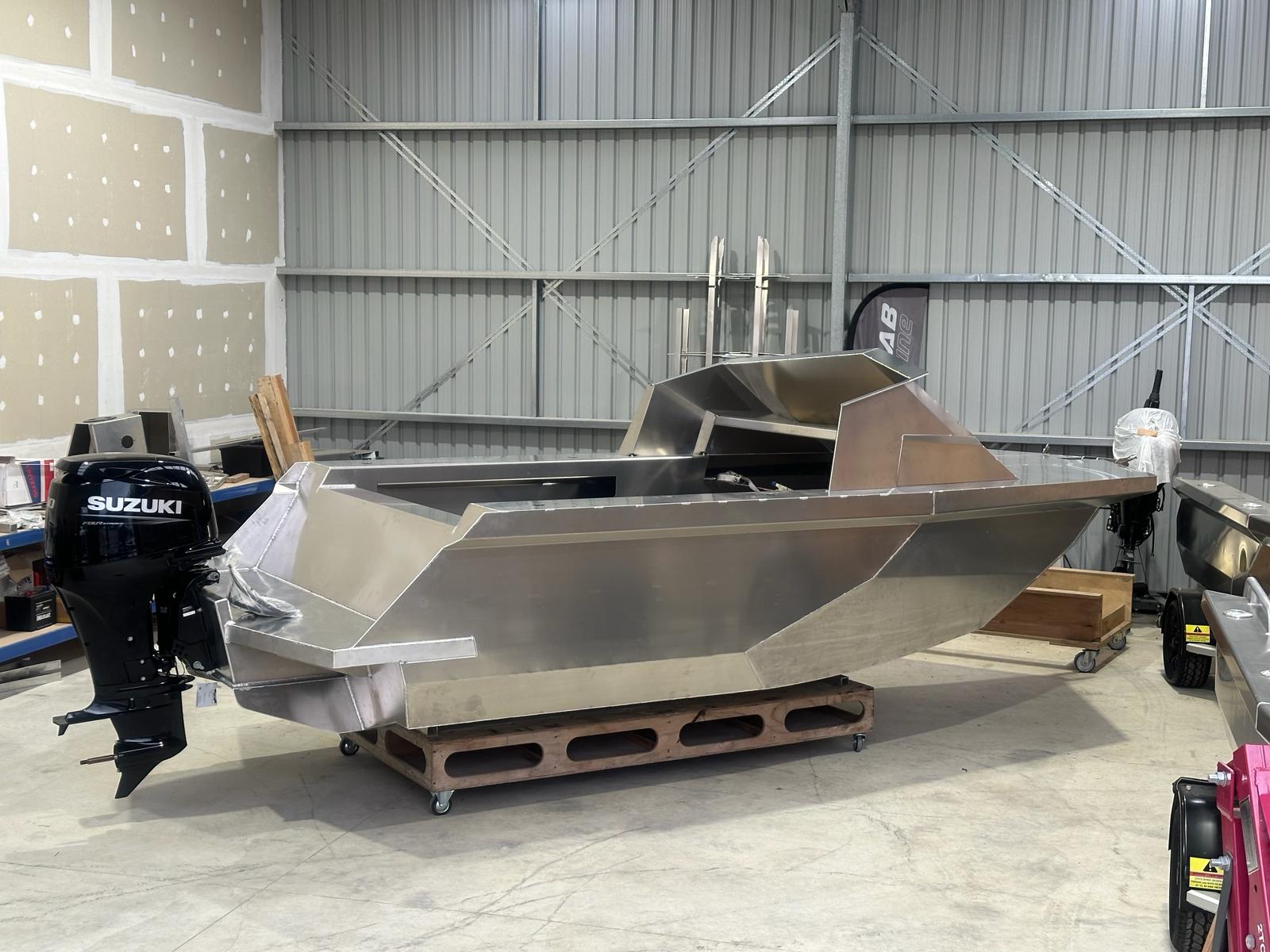 Hydrolab Marine 18ft Semi-foiling Catamaran - Foil 550.